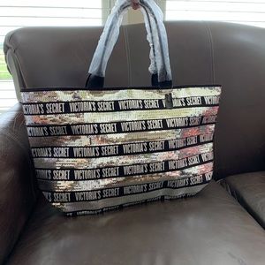 Sequence Victoria’s Secret Limited Edition tote